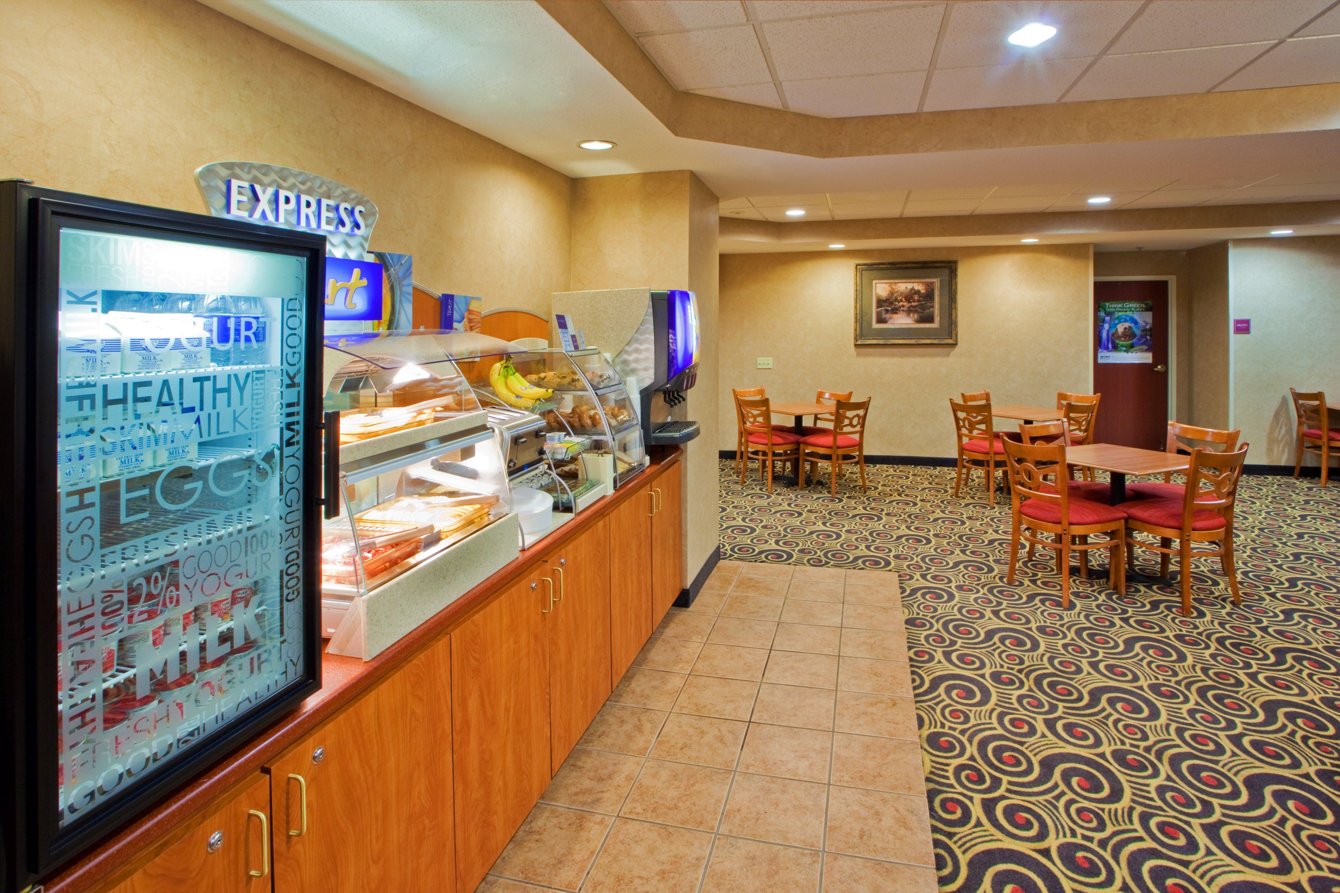 Holiday Inn Express Hanover By Ihg Εξωτερικό φωτογραφία